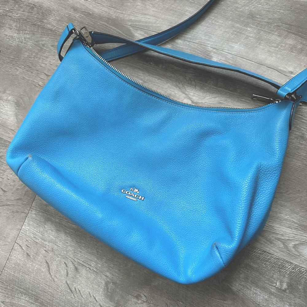 Coach periwinkle blue shoulder bag
